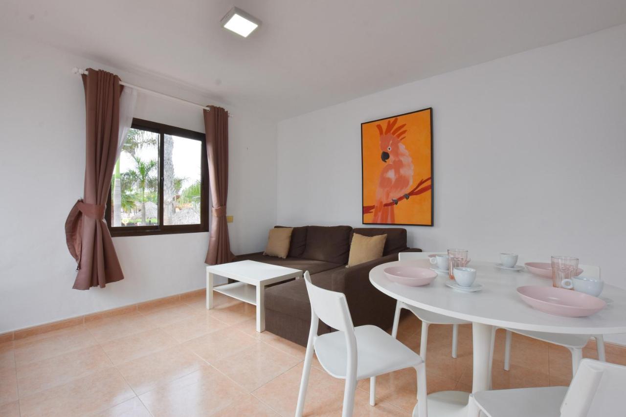 Book Jet - Oasis Pool View Apartment Corralejo Luaran gambar